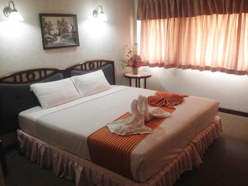 Amarin Nakorn Hotel Phitsanulok Exterior photo